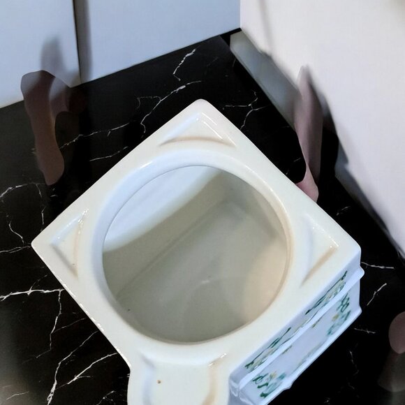 Lenox Spice House “Parsley” 1989 Lenox Spice Village Collection - Picture 4 of 16